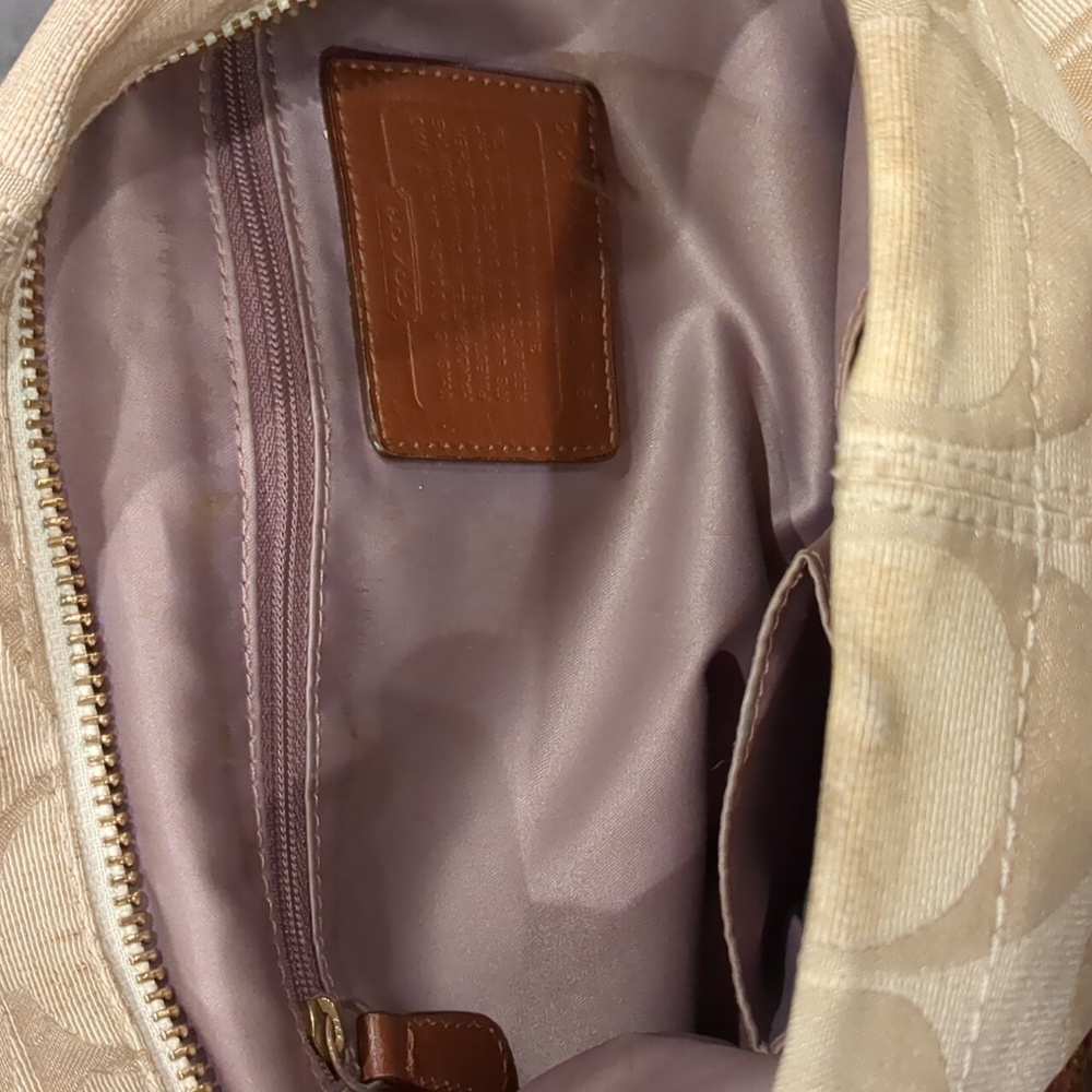 Authentic COACH Ottoman Brooke Pocketbook - Picture 9 of 12